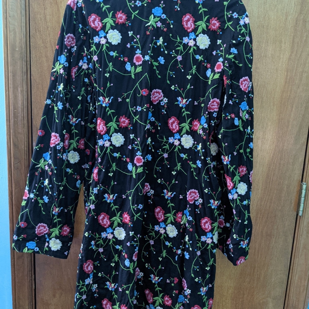 Long floral embroidered size L/XL jacket